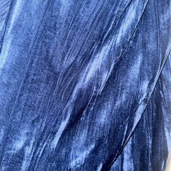 Urban Outfitters Blue Velvet One Shoulder Dress - Picture 4 of 5